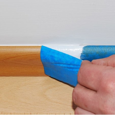 Taśma malarska Blue Dolphin Proff. MT-PG 30mm x 50m - dla profesjonalistów 5907758515952